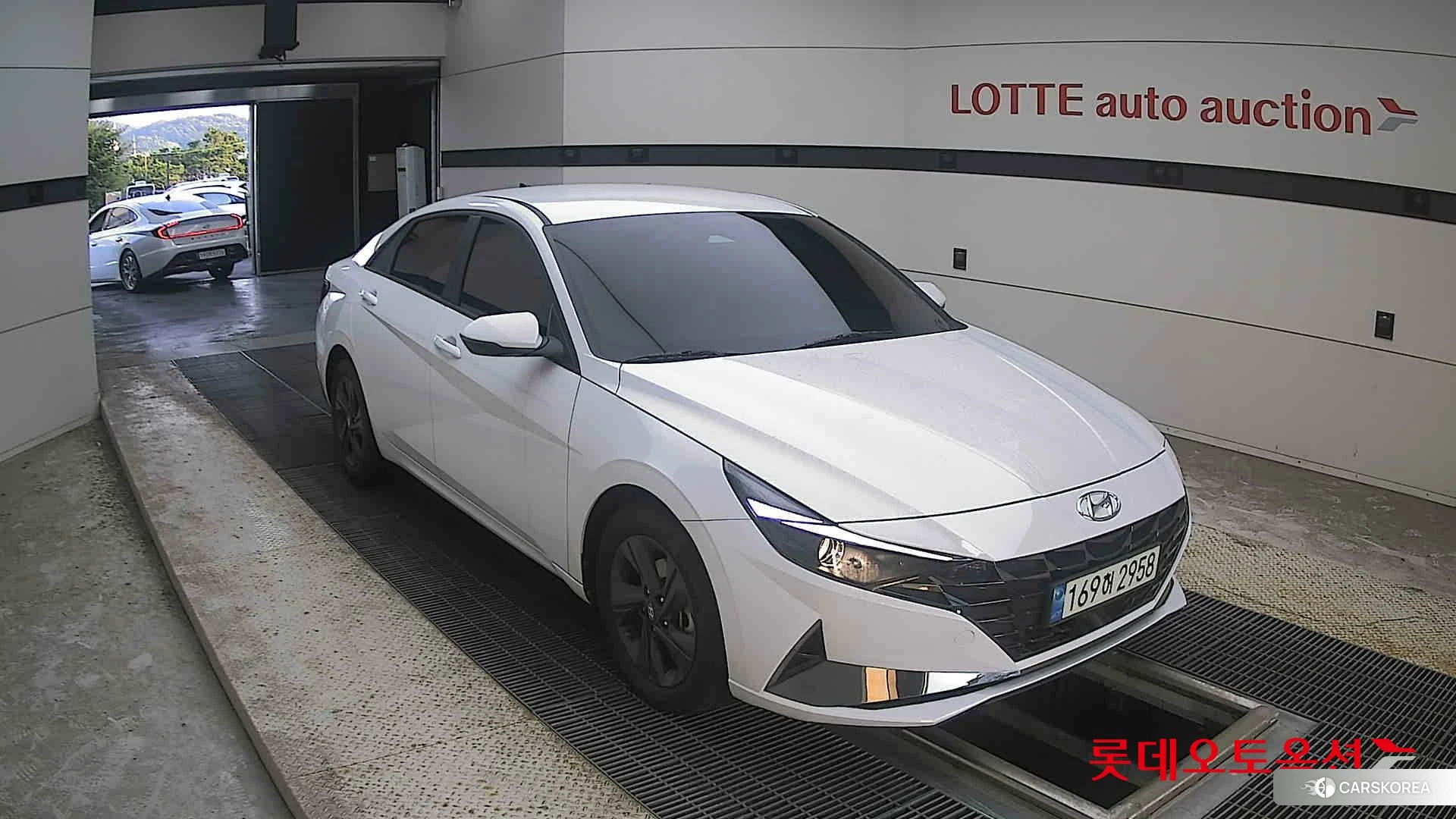 Hyundai Avante Hybrid id 4909261 из Кореи 12