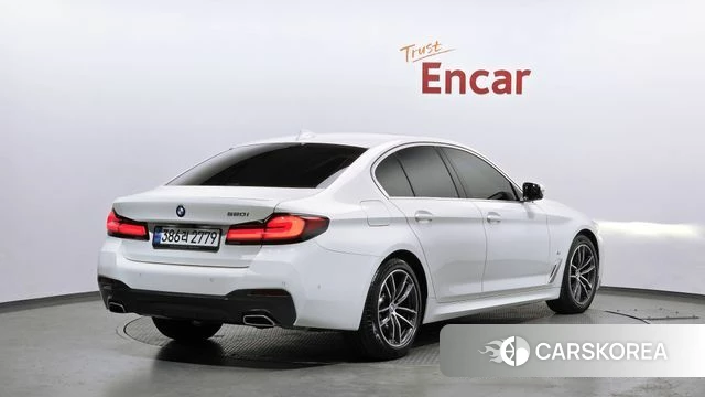 BMW 5 Series (G30) id 3923047 из Кореи 12