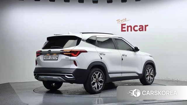 Kia Seltos id 4770309 из Кореи 12