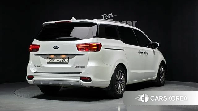 Kia The New Carnival id 4574205 из Кореи 12