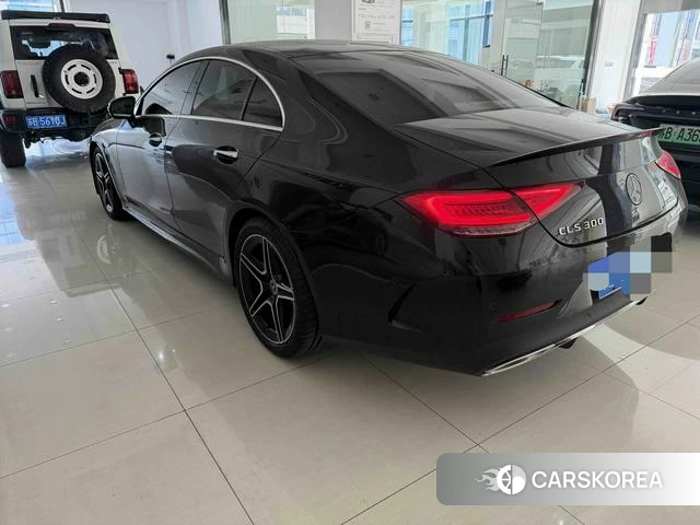 Mercedes-Benz CLS 2023 Зеленый из Китая, фото 2