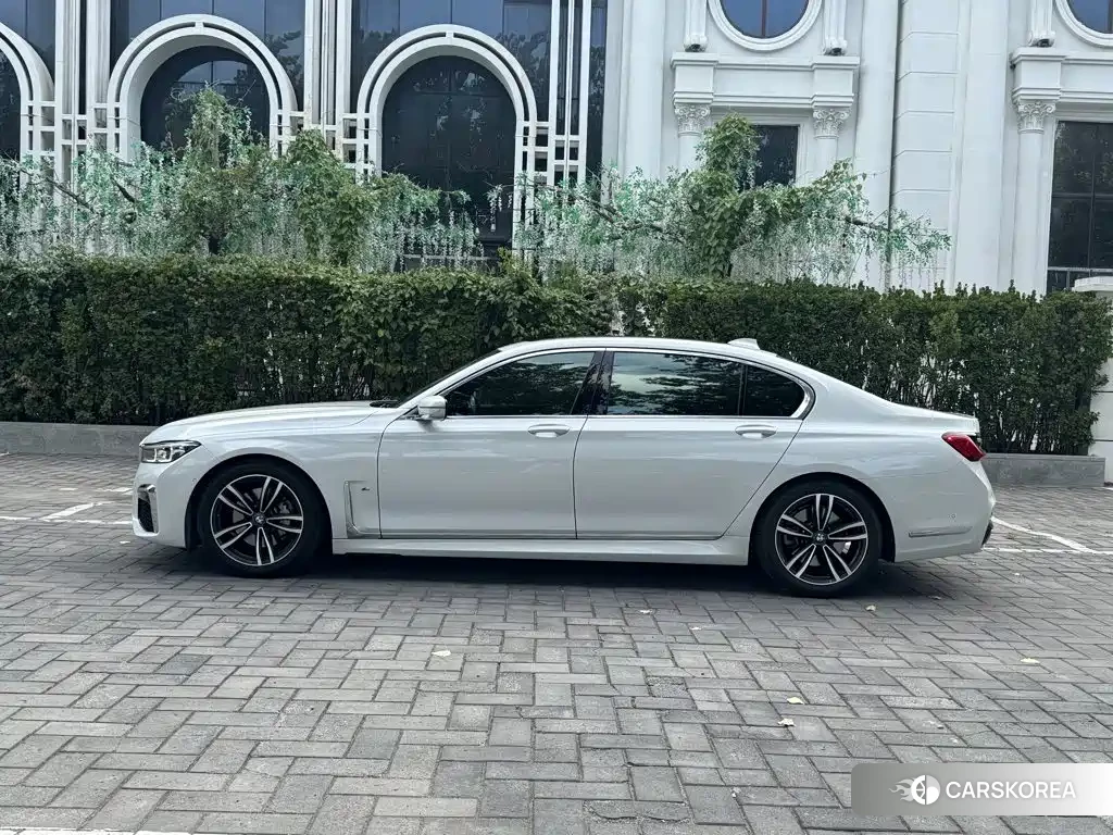 BMW 7 series id 4649357 из Китая 9