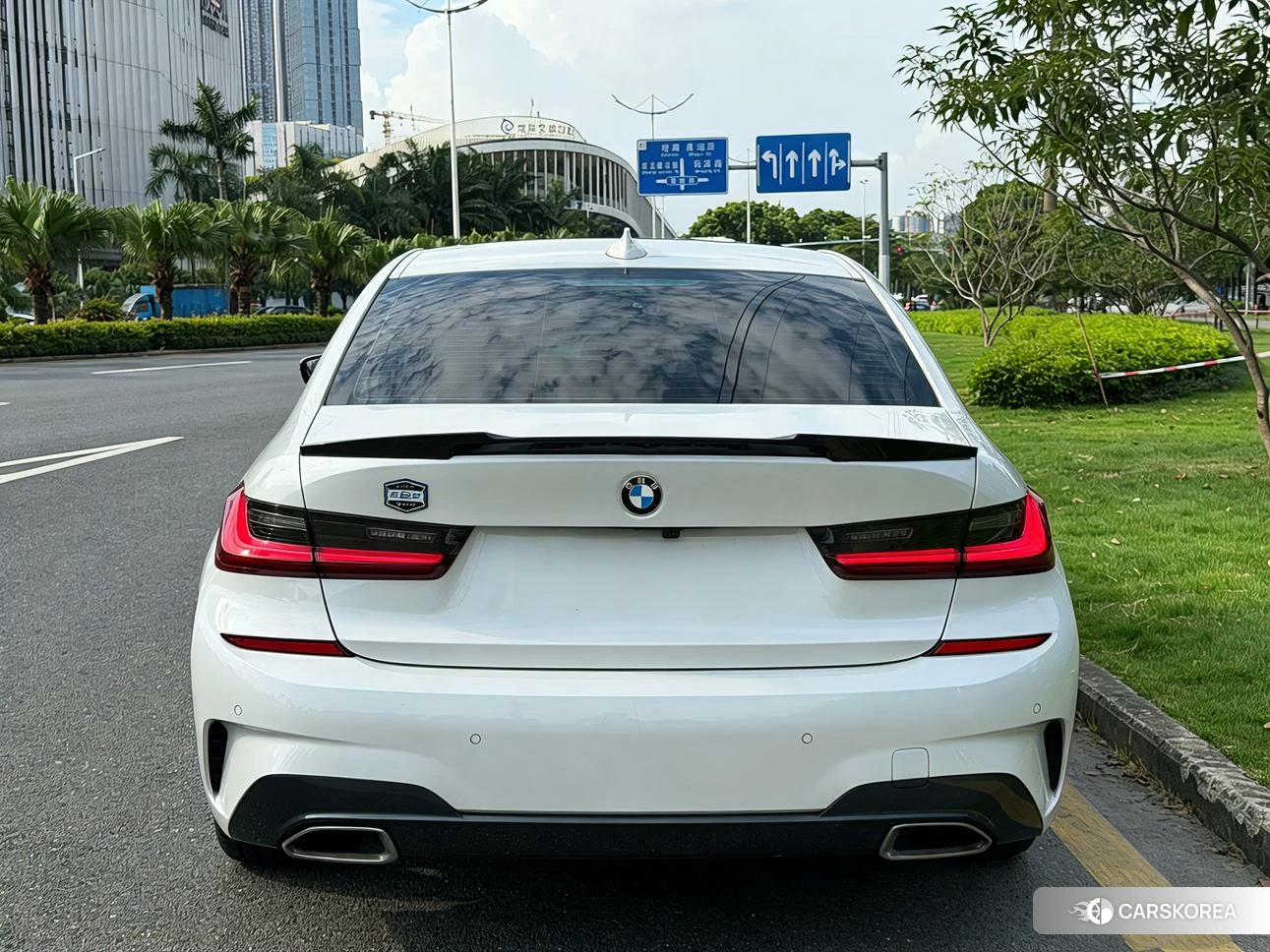 BMW 3 series 2021 Белый из Китая, фото 2