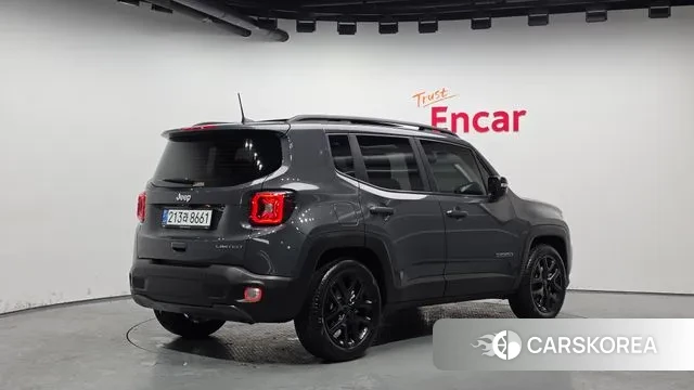 Jeep Renegade id 3639063 из Кореи 12