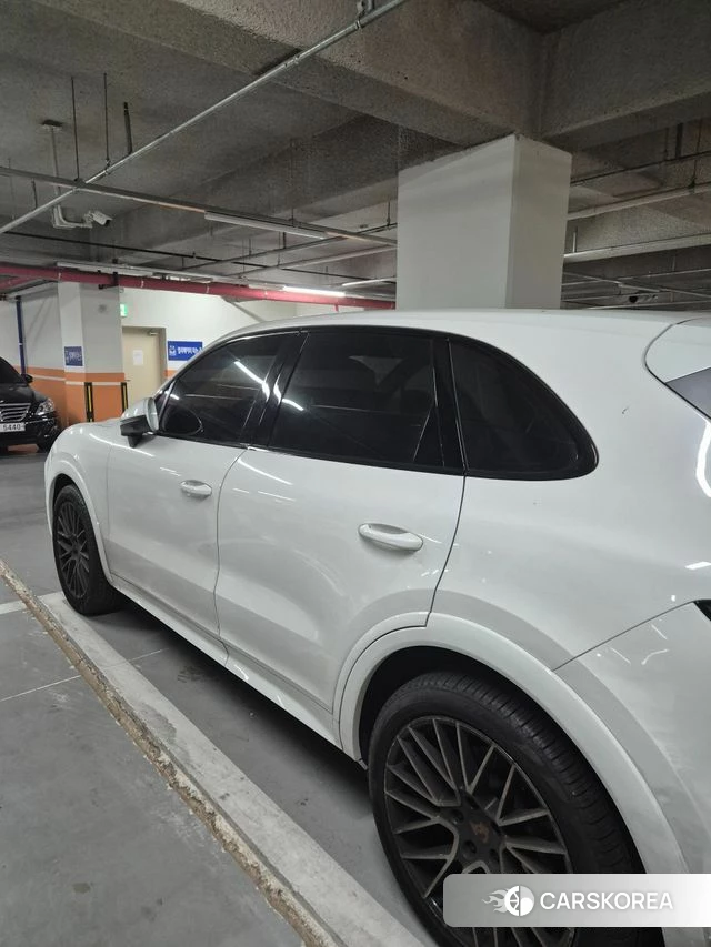 Porsche Cayenne (PO536) id 3890269 из Кореи 2