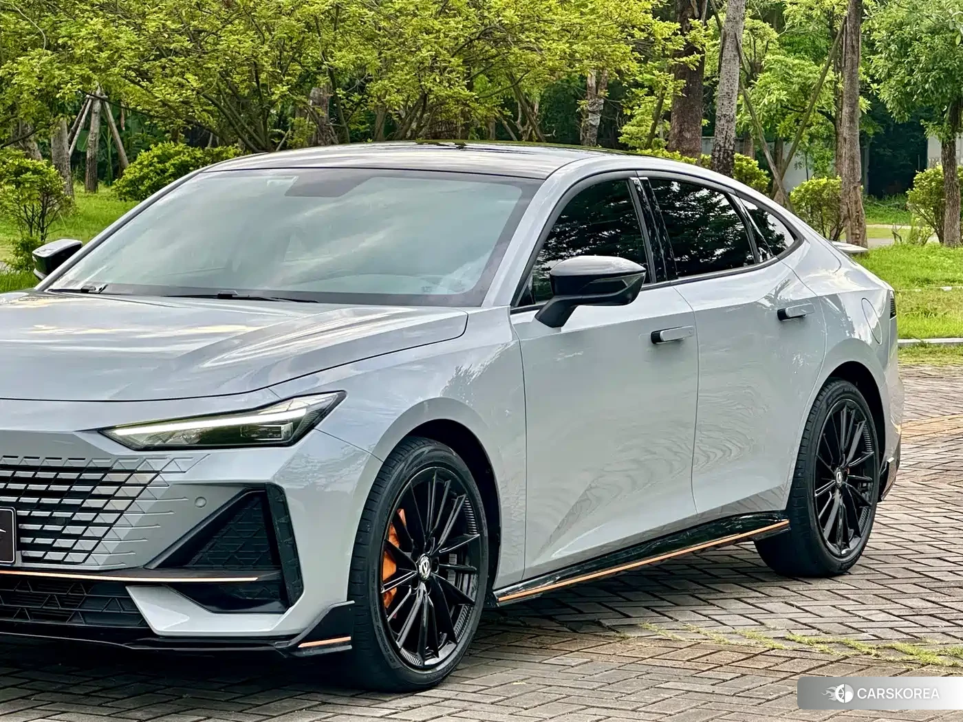 Chang'an UNI-V id 4600603 из Китая 12