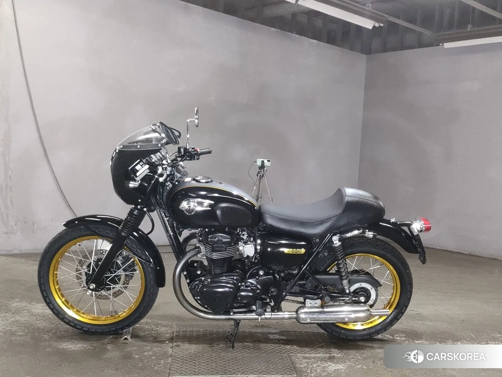 Проданный Kawasaki W800 2011 из Японии, фото 2