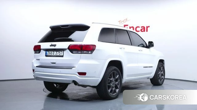 Jeep Grand Cherokee id 4330918 из Кореи 12