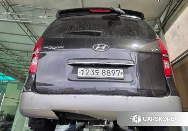 Hyundai The New Grand Starex 2018 Коричневый из Кореи, фото 2