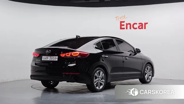 Hyundai Avante AD id 3418203 из Кореи 12