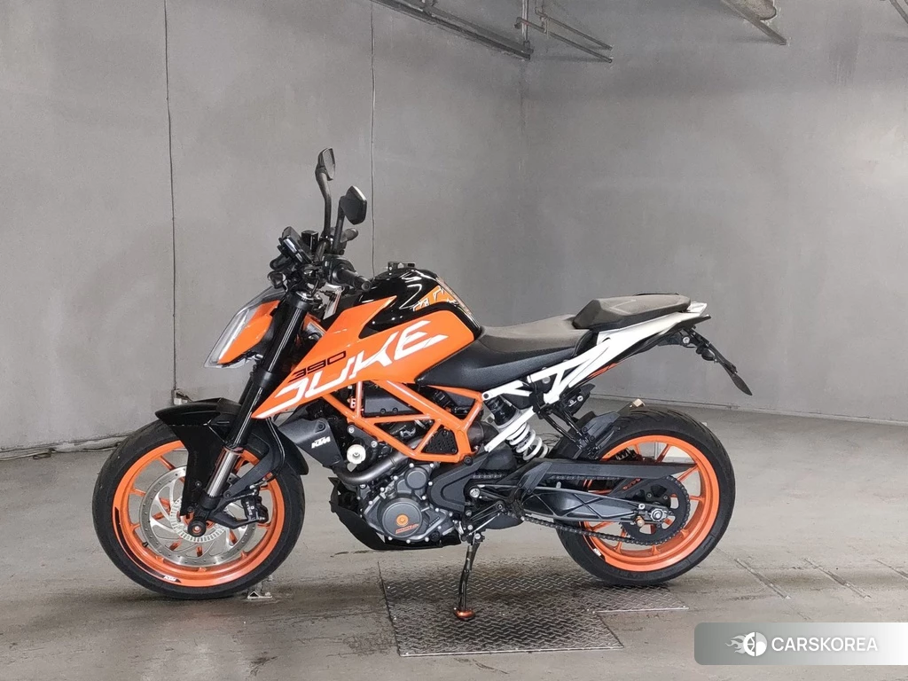 Проданный KTM 390 DUKE 2018 из Японии, фото 2