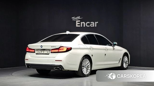 BMW 5 Series (G30) id 4482275 из Кореи 12