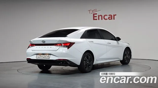 Hyundai Avante Hybrid (CN7) id 2653105 из Кореи 12