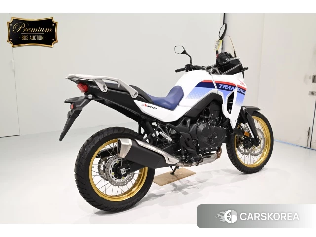 Проданный Honda TRANSALP XL750 id 4175904 из Японии, фото 2