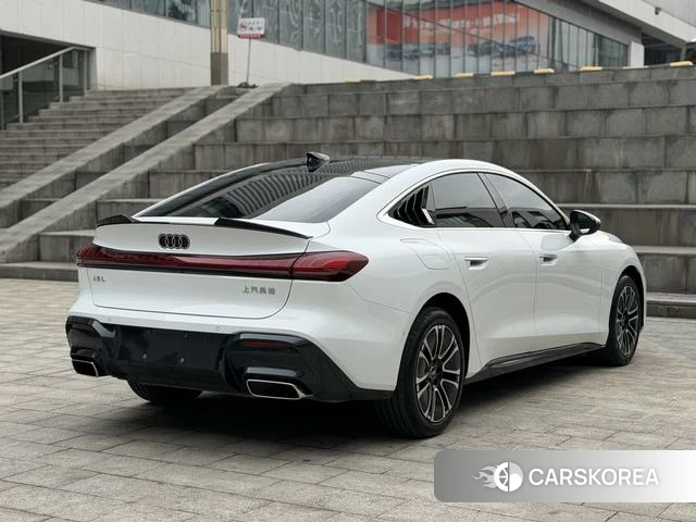Audi A5L Sportback id 4278664 из Китая 11