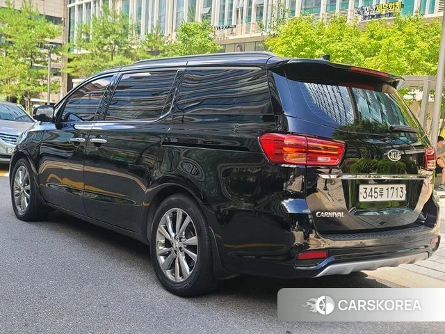 Kia The New Carnival id 4642602 из Кореи 12