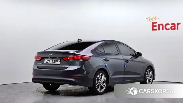 Hyundai Avante AD id 3728678 из Кореи 12