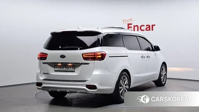 Kia The New Carnival id 3661919 из Кореи 12