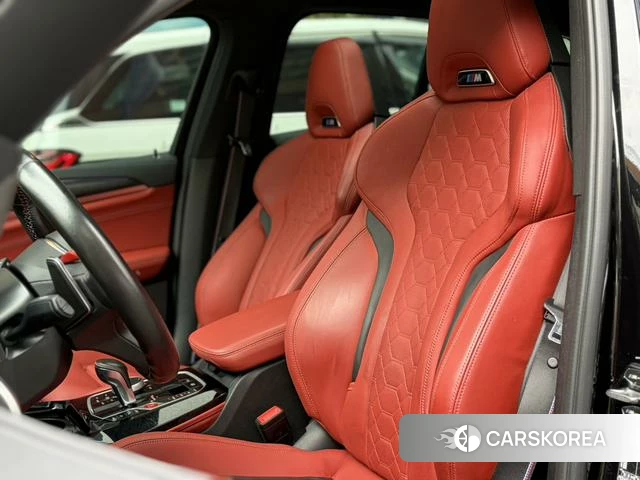 BMW X4 M 2023 Черный из Китая, фото 3