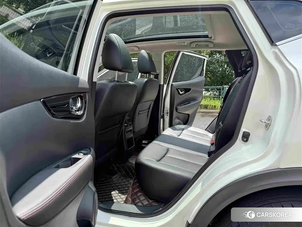 Nissan Qashqai id 4654988 из Китая 12