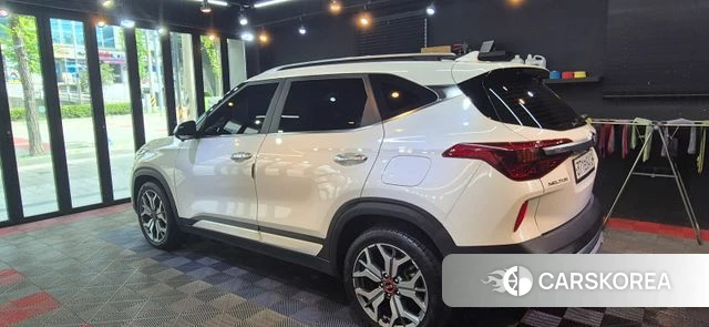 Kia Seltos 2020 Белый из Кореи, фото 4