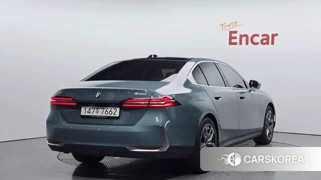 BMW 5 Series (G60) id 4493505 из Кореи 12