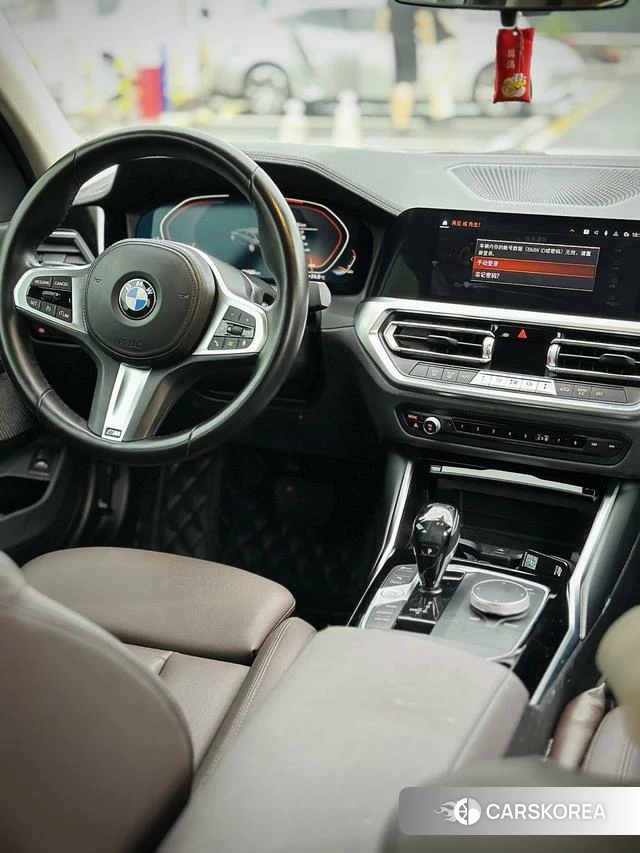 BMW 3 series 2021 Белый из Китая, фото 2