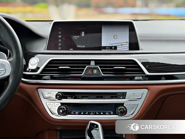 BMW 7 series id 4240978 из Китая 12