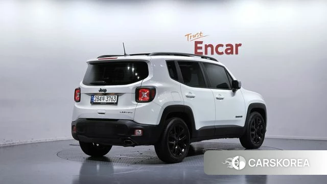 Jeep Renegade id 4670705 из Кореи 12