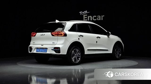 Kia Niro EV id 3827565 из Кореи 12