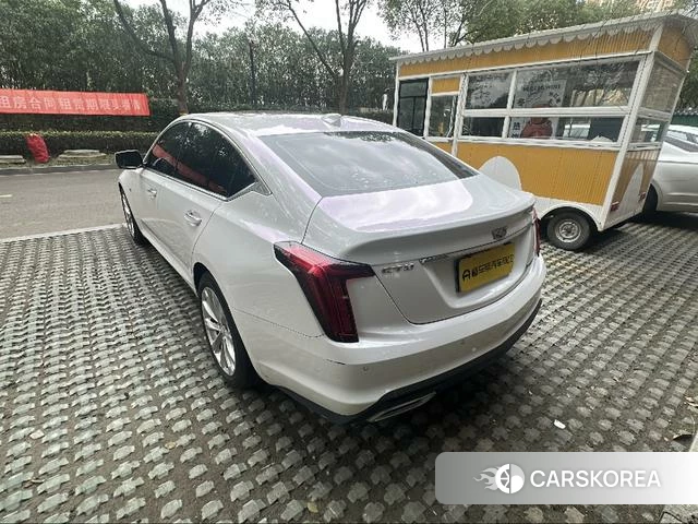 Cadillac CT5 2022 Белый из Китая, фото 2