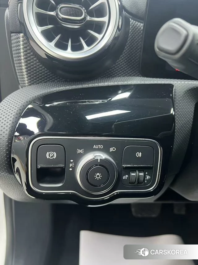 Mercedes-Benz Class A id 4218704 из Китая 12