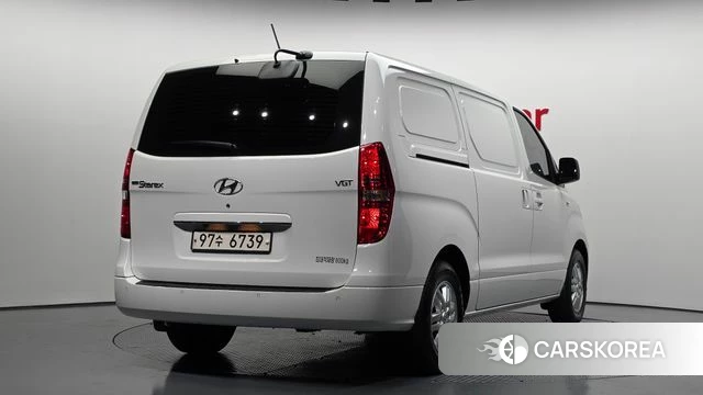 Hyundai The New Grand Starex id 3935773 из Кореи 12