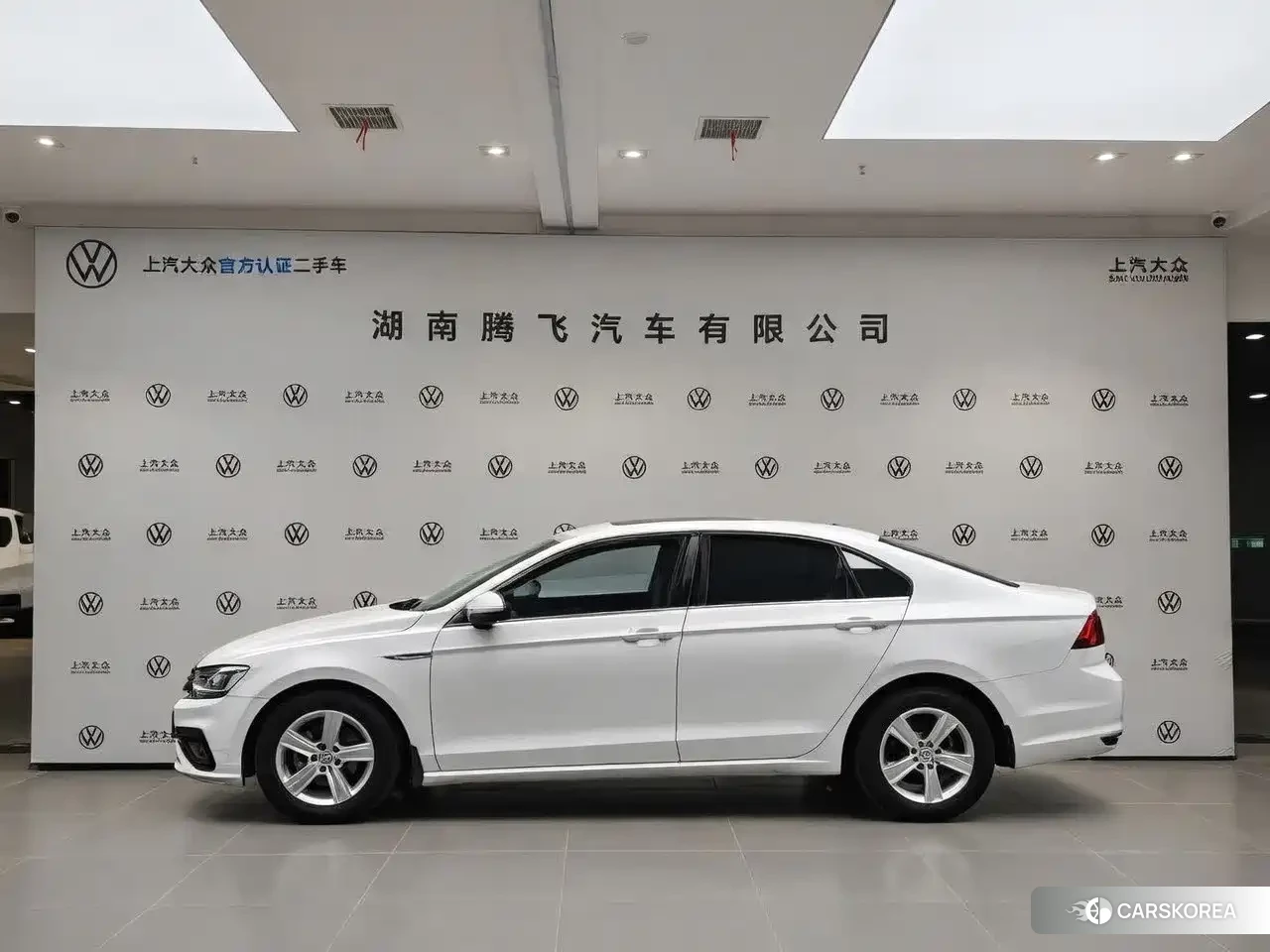 Volkswagen Lamando 2022 Белый из Китая, фото 3