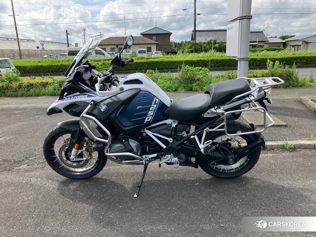 Проданный BMW R1250GS ADVENTURE 2023 из Японии