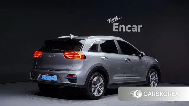Kia Niro EV id 3192224 из Кореи 12