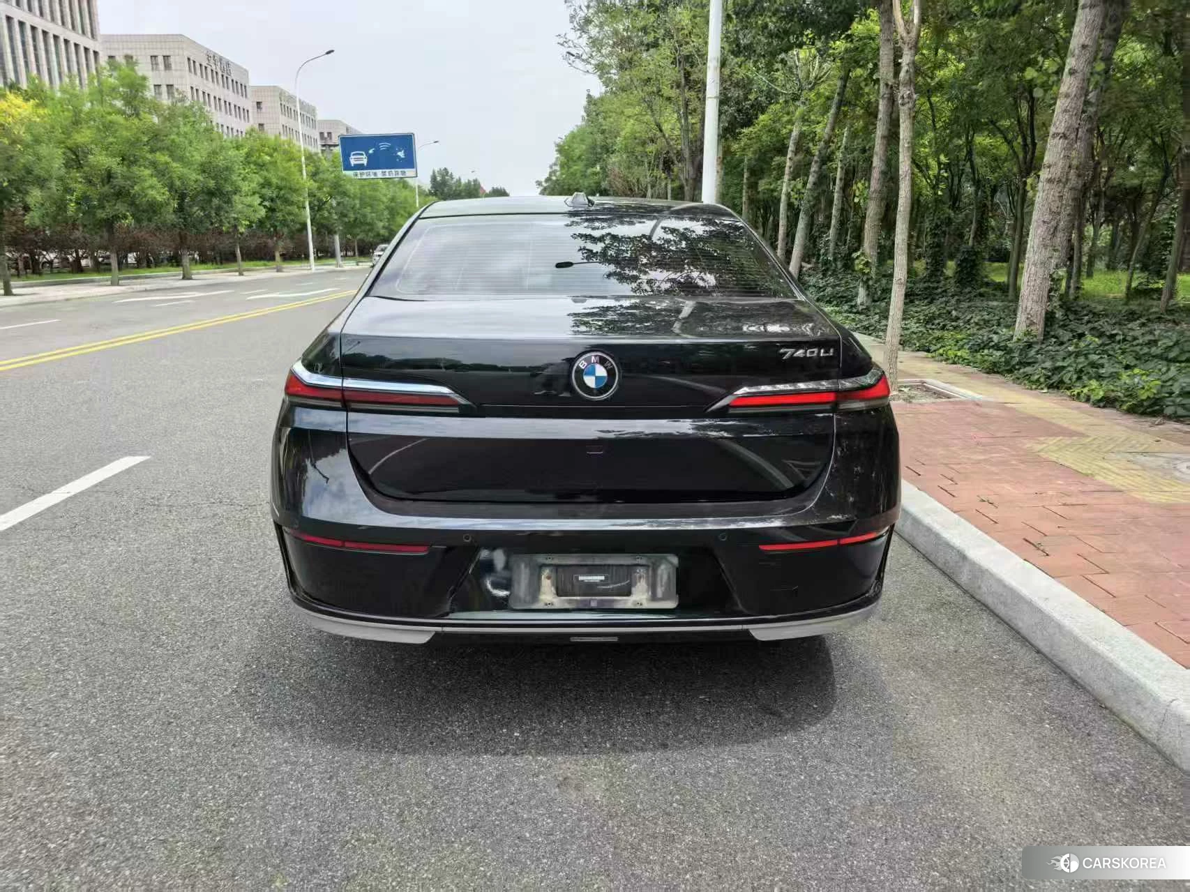 BMW 7 series 2022 Черный из Китая, фото 2