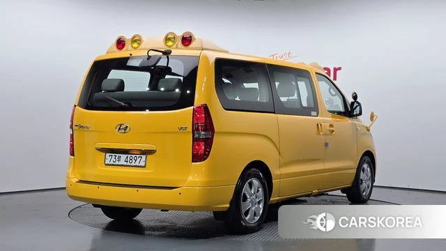 Hyundai The New Grand Starex id 4930947 из Кореи 12