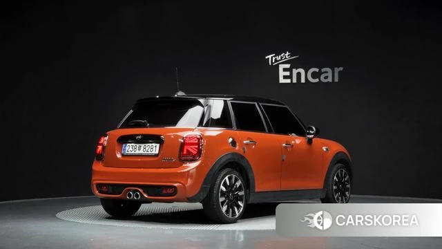 Mini Cooper S id 4741838 из Кореи 12