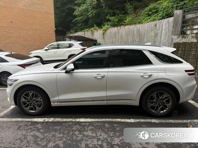 Genesis GV70 2023 Белый из Кореи, фото 2
