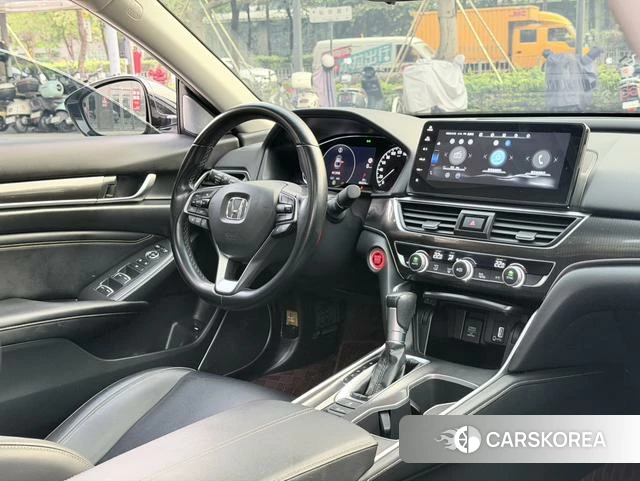 Honda Accord 2021 Белый из Китая, фото 2