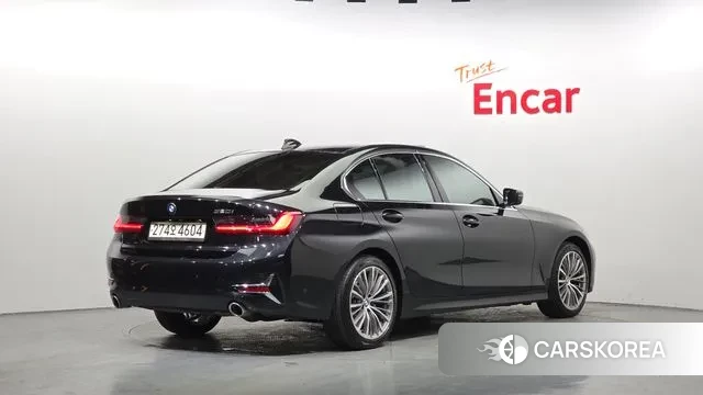 BMW 3 Series (G20) id 3672156 из Кореи 12