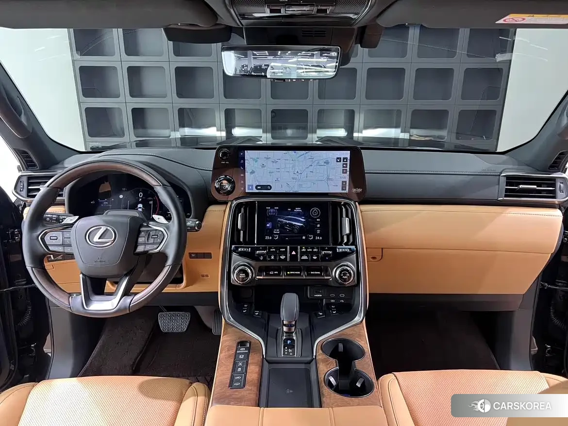 Lexus LX id 4553680 из Китая 12