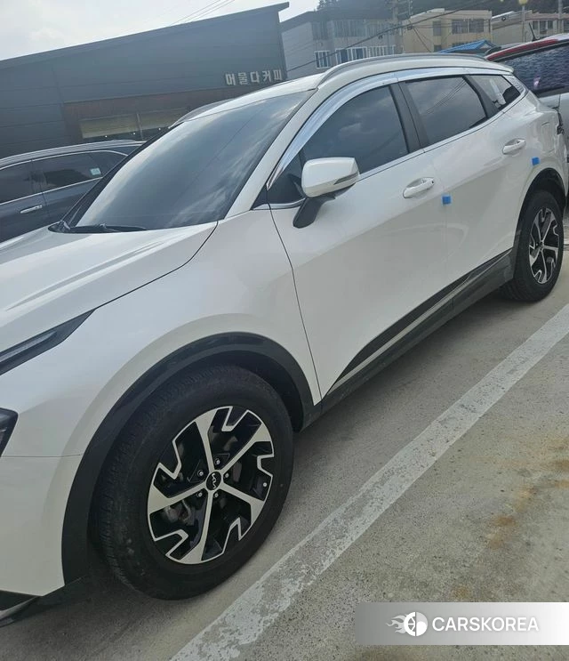 Kia The New Sportage 5th Generation Hybrid 2024 Белый из Кореи, фото 2