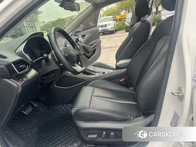 Hyundai Festa 2021 Белый из Китая, фото 2
