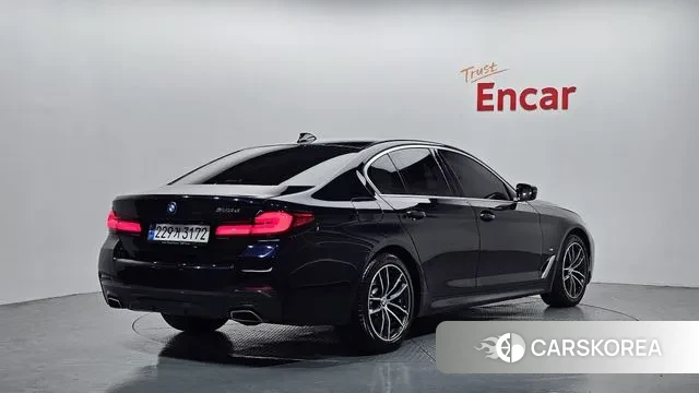 BMW 5 Series (G30) id 3420601 из Кореи 12