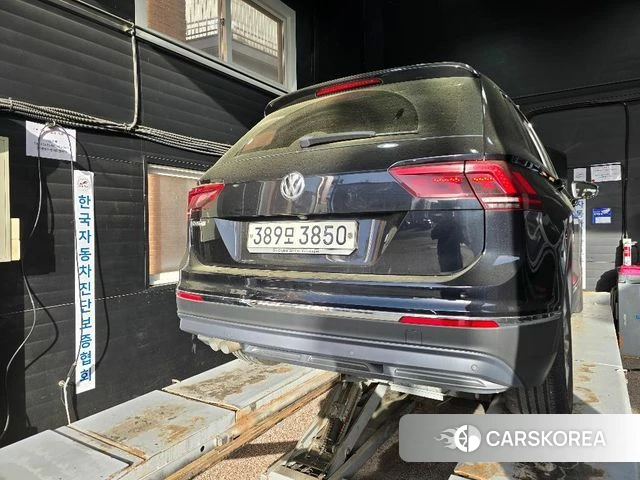 Volkswagen Tiguan second Generation 2019 Черный из Кореи, фото 2