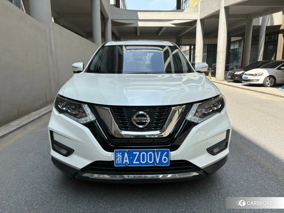 Nissan Qijun 2023 Белый из Китая, фото 5