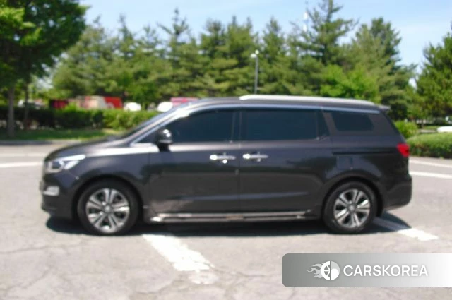 Kia The New Carnival id 4471366 из Кореи 12