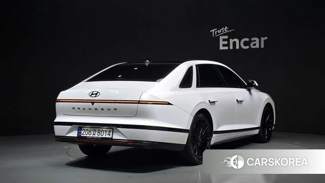 Hyundai Grandeur Hybrid (GN7) id 3841718 из Кореи 12